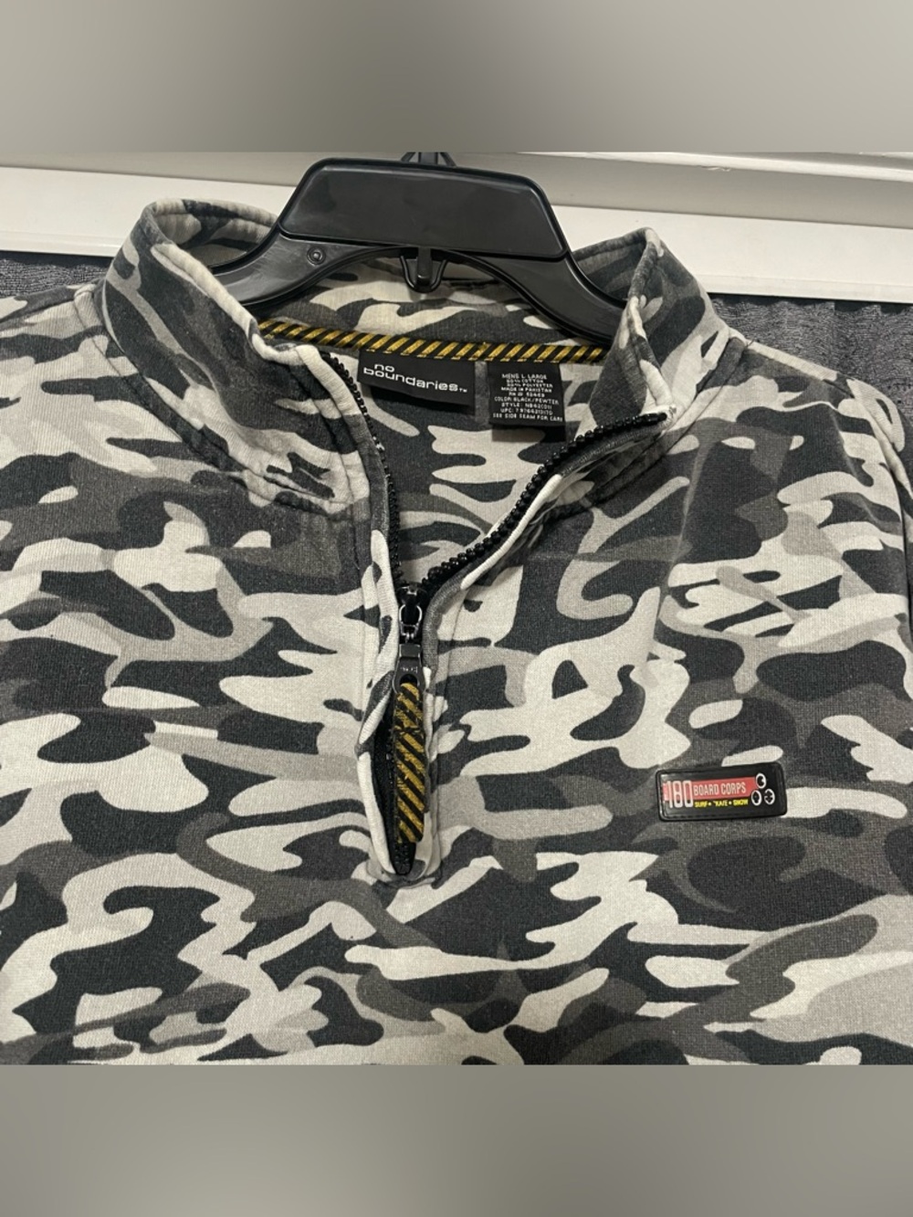 Y2K No Boundaries 2000s Grunge Camo Quarter Zip Sweatshirt Size L